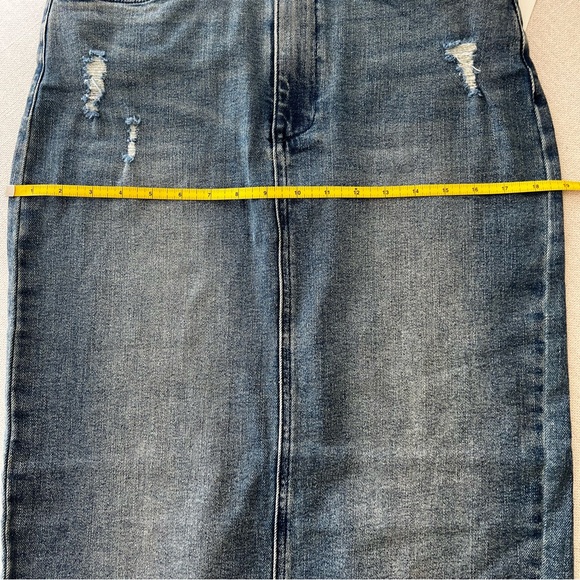 BLANKNYC Denim Maxi Skirt in High Street - Picture 16 of 16